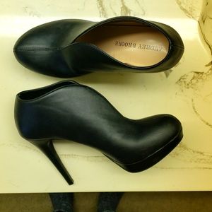 Audrey Brooke platform heels